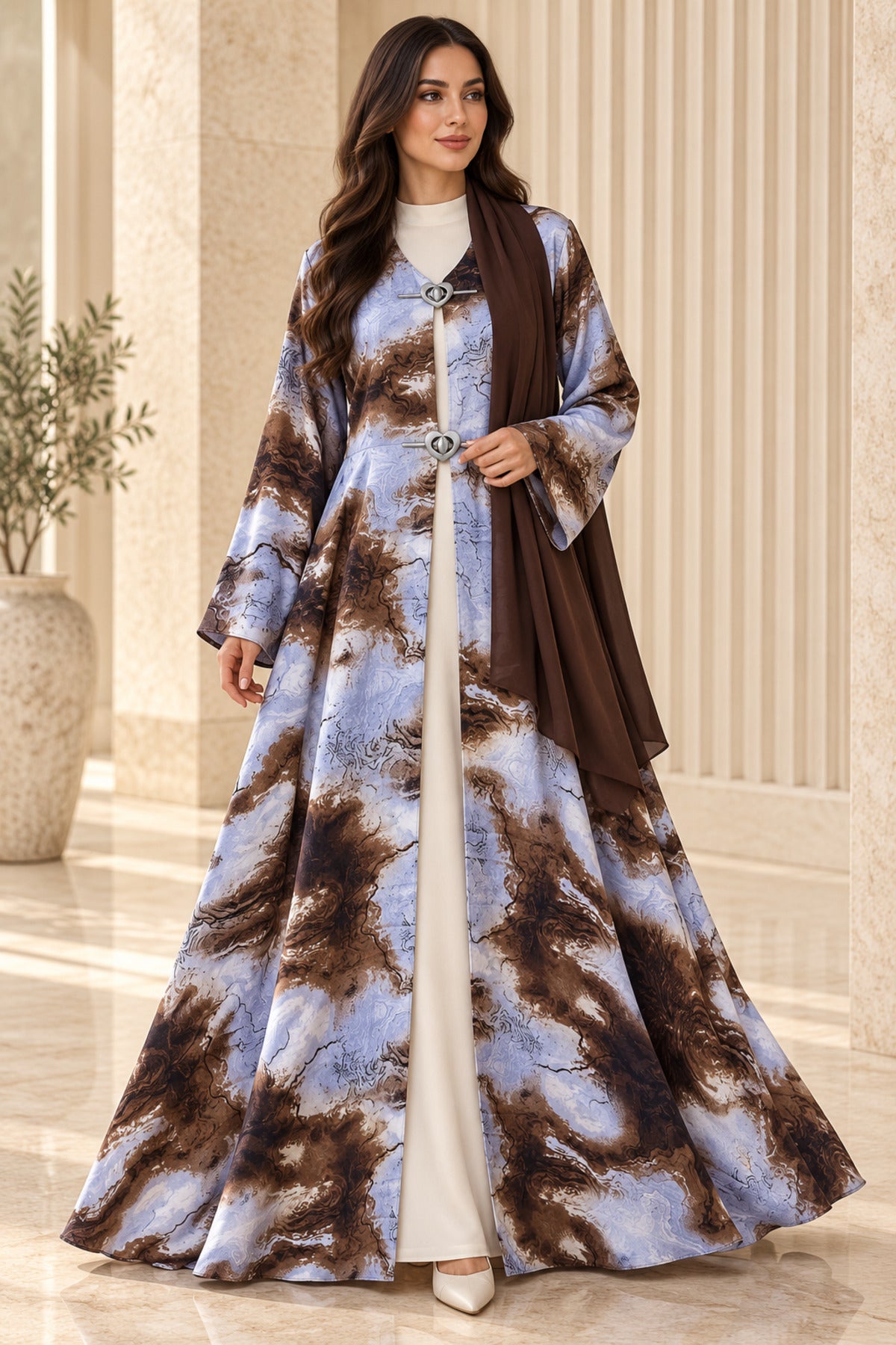 Blue / Brown
