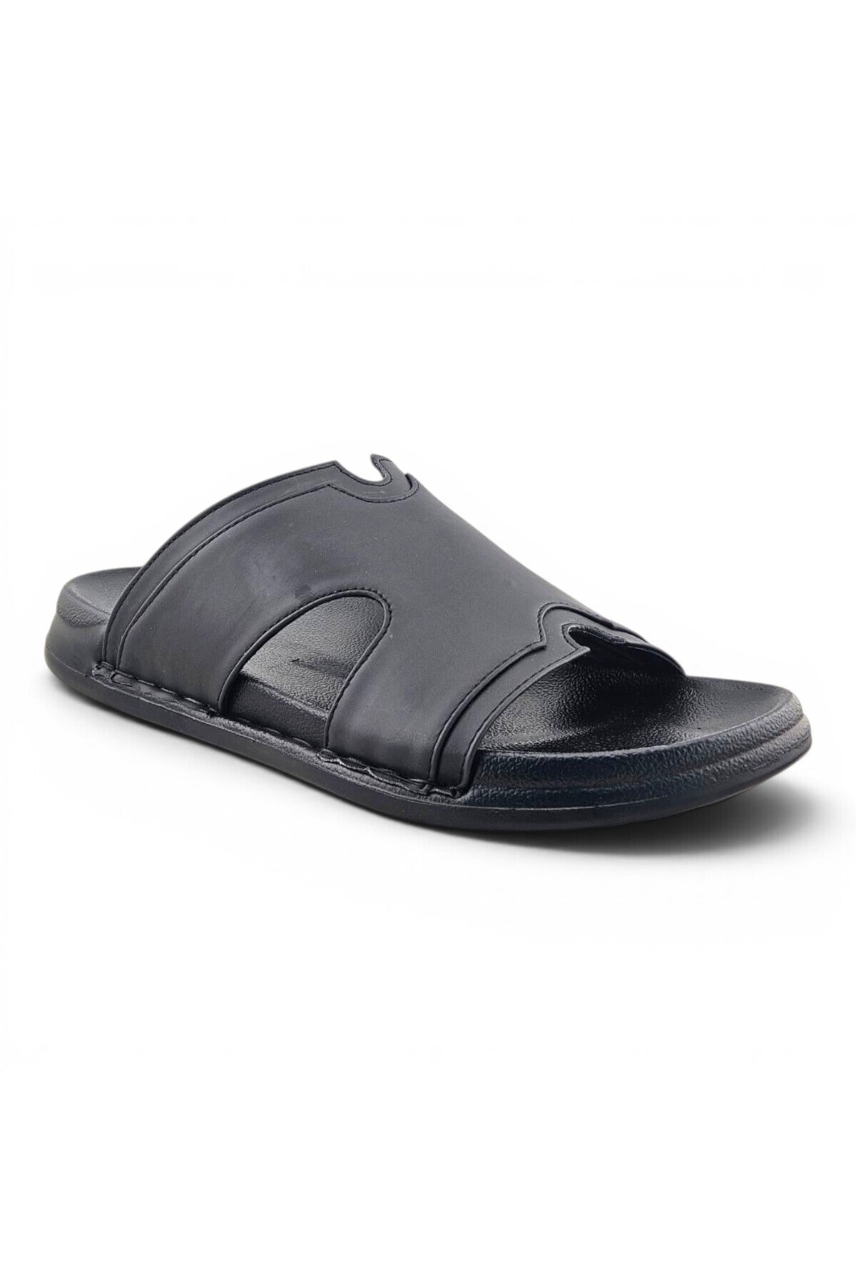 Black الصورة الرئيسية