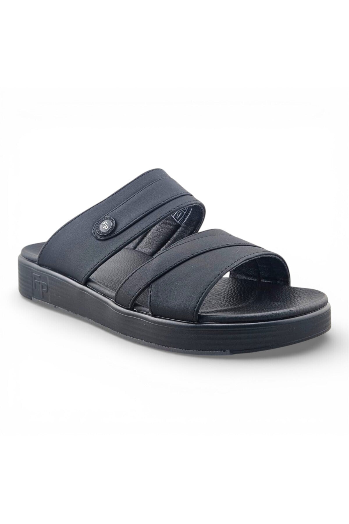 Black الصورة الرئيسية