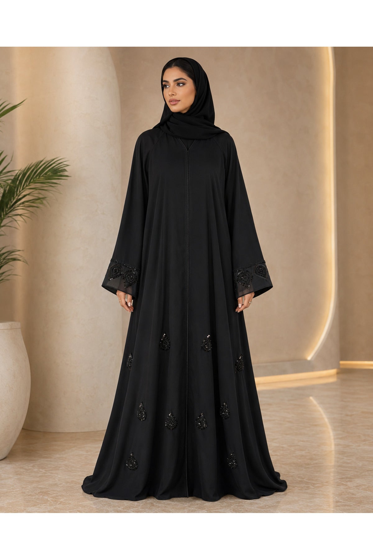 Black الصورة الرئيسية