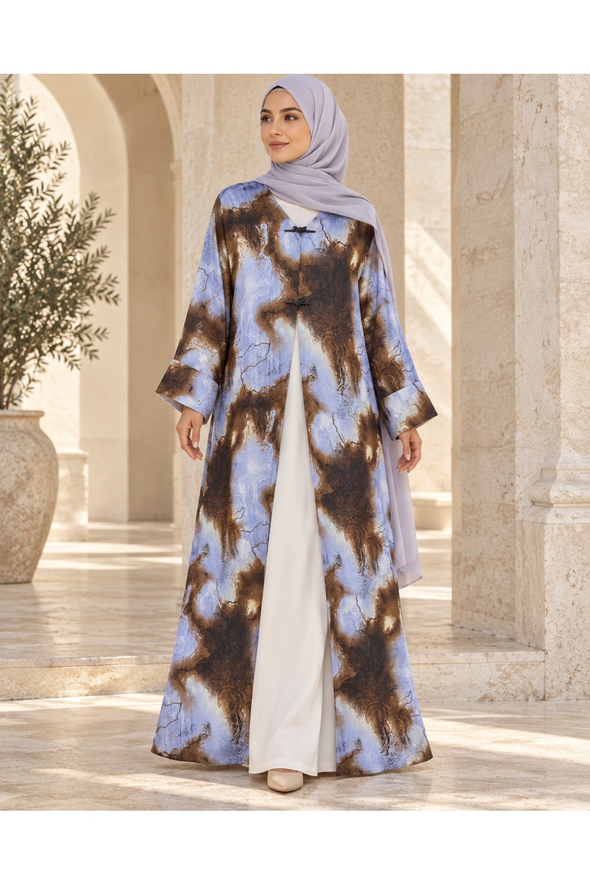 Blue / Brown
