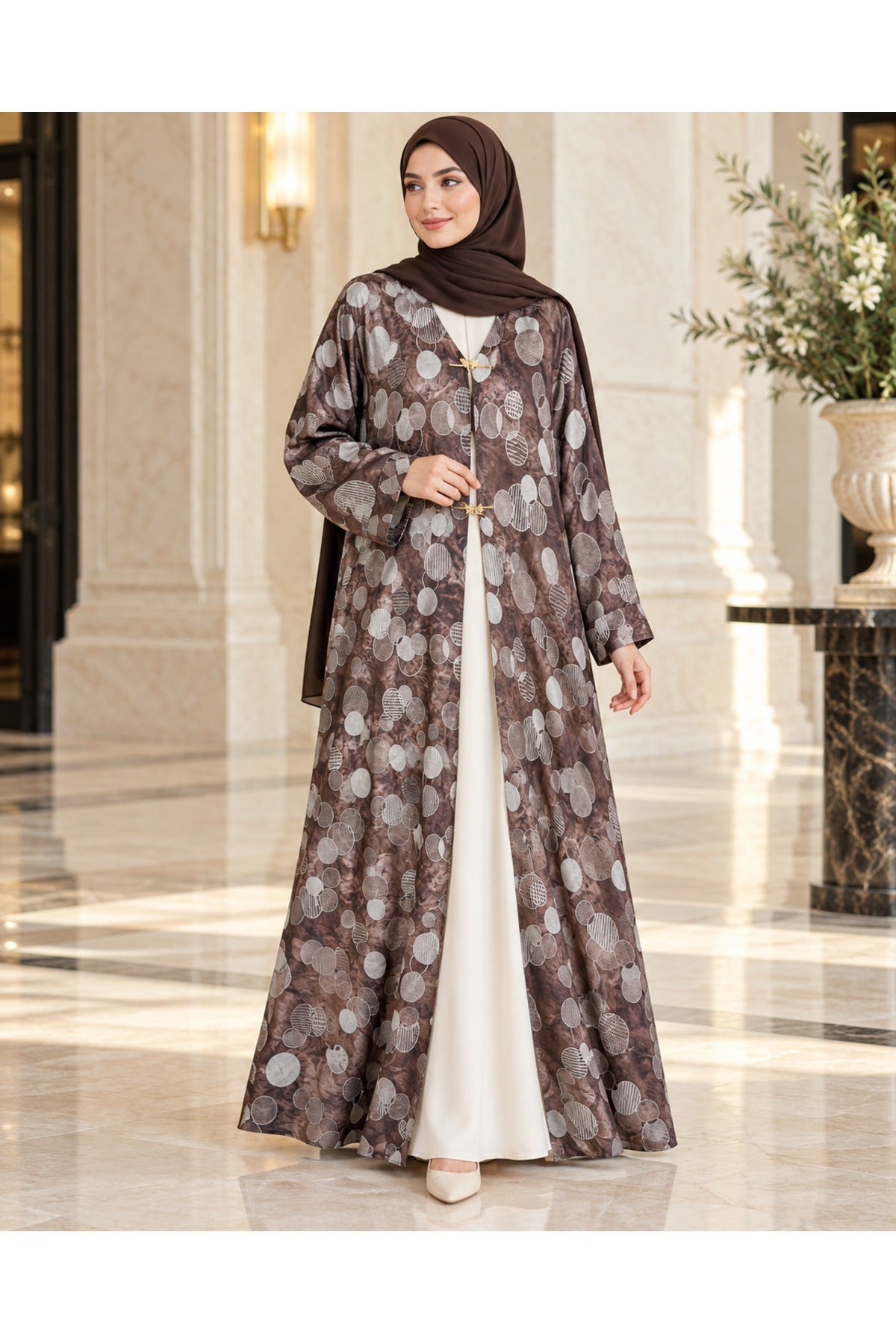 Brown الصورة الرئيسية