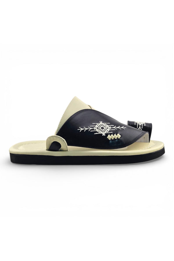 Black / Cream