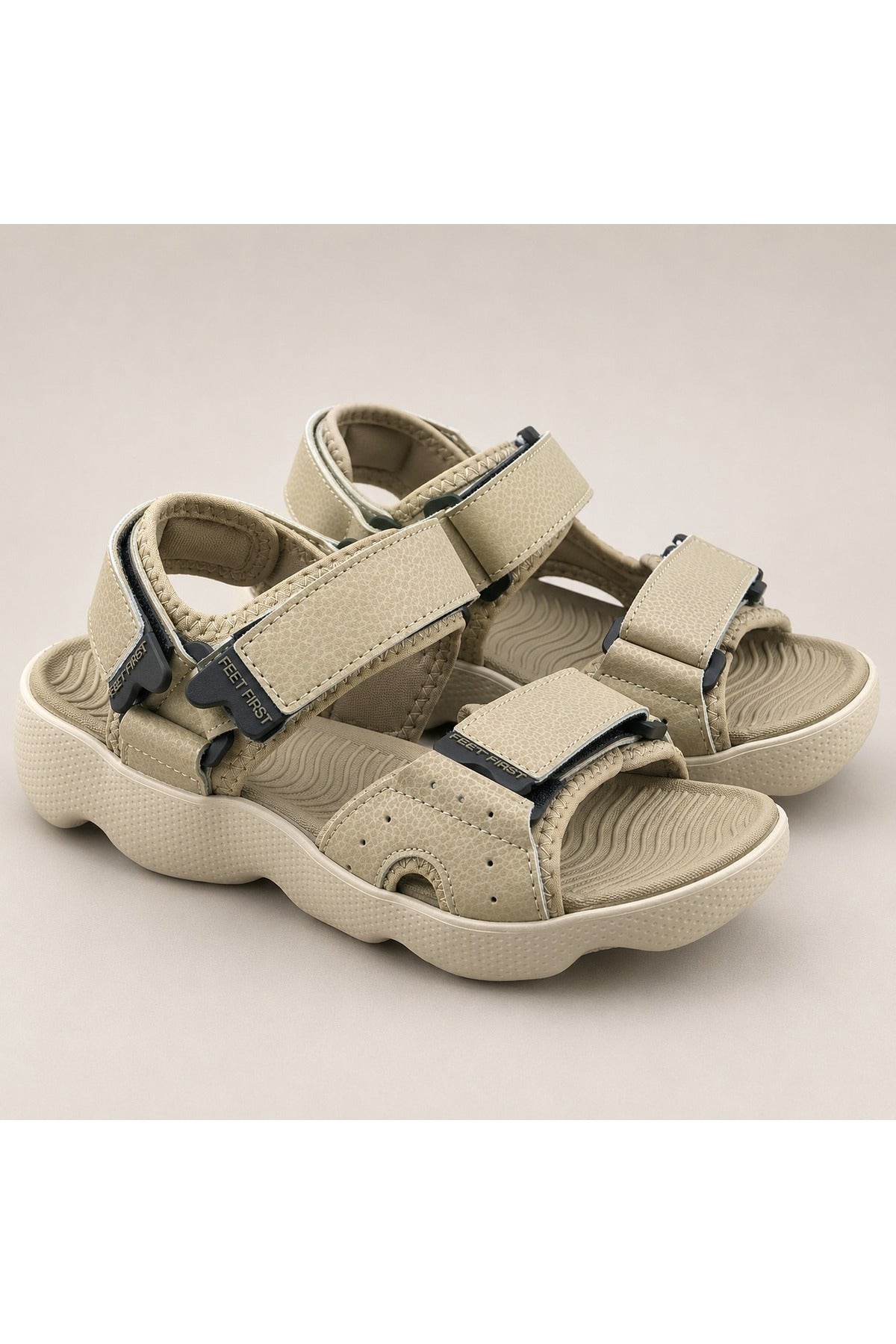 Khaki Main image