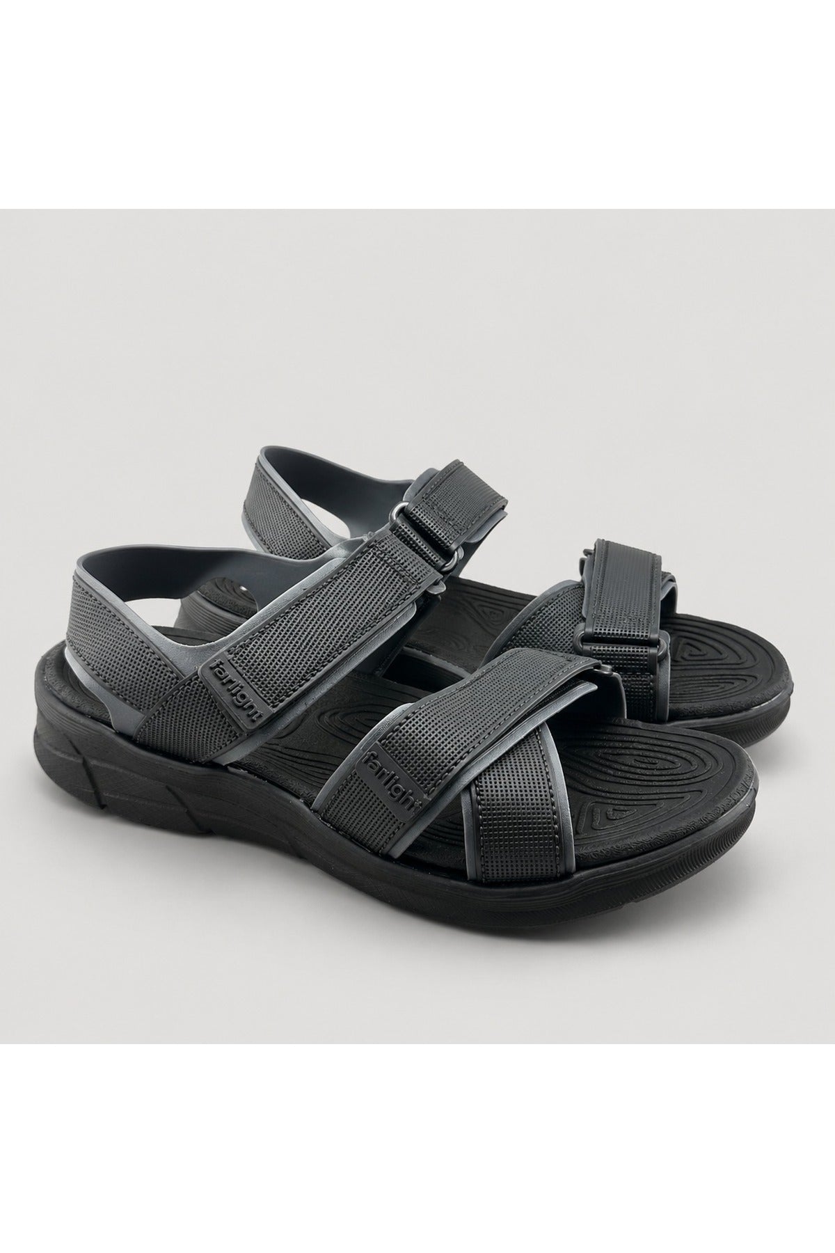 Black الصورة الرئيسية