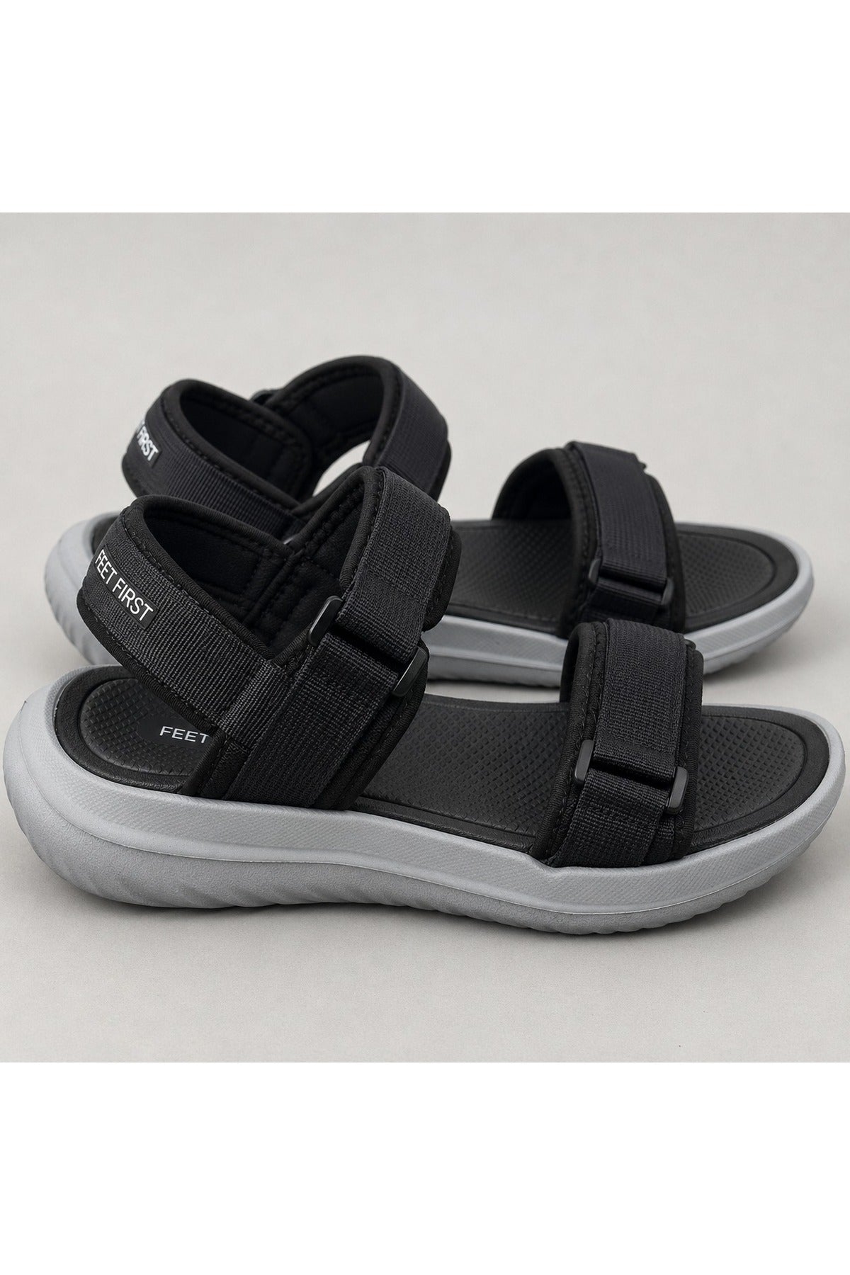 Dark Grey / Black الصورة الرئيسية
