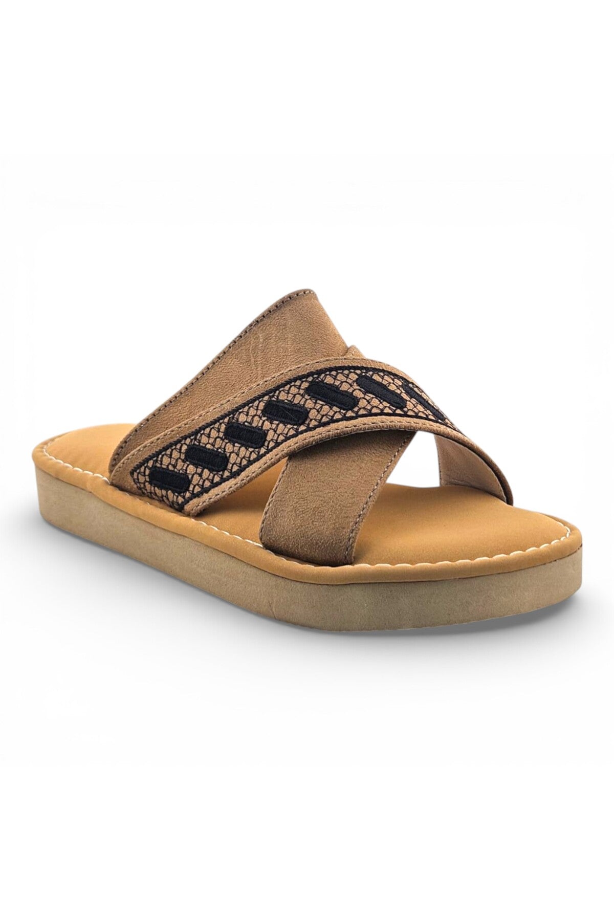 Beige الصورة الرئيسية