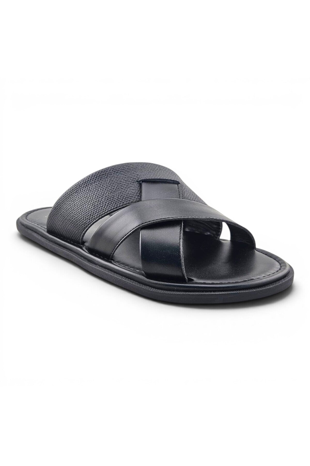 Black الصورة الرئيسية