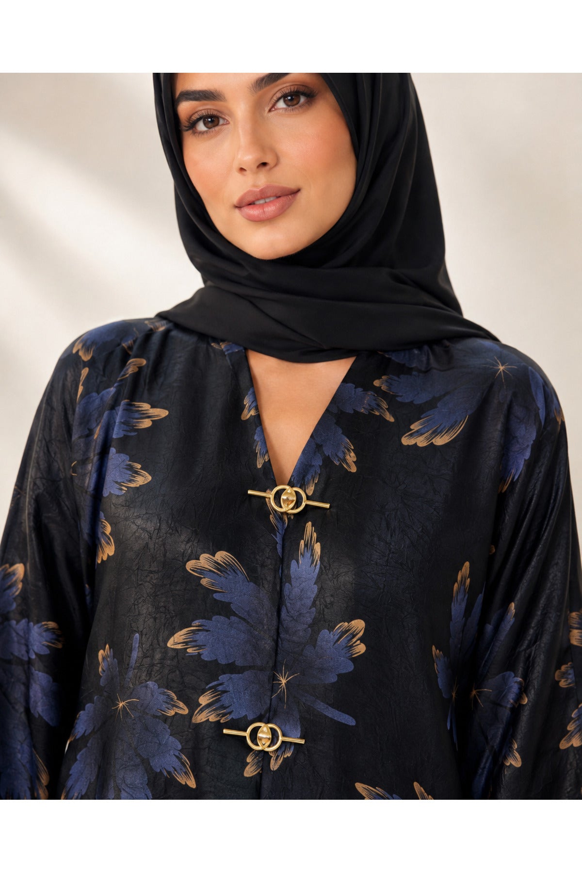 Black / Navy