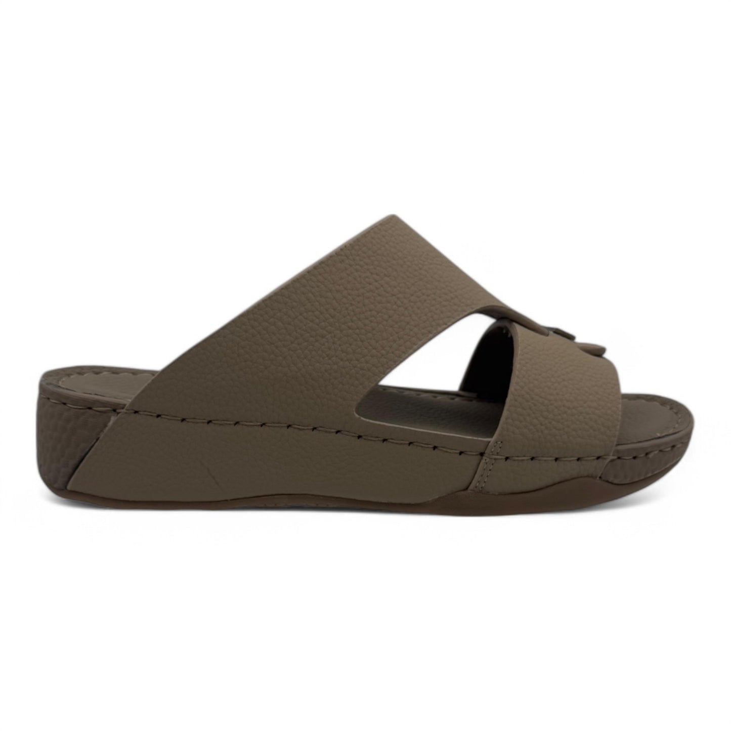 Al Hadaf: Al Raheel Comfort Sandals