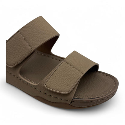 Al Hadaf: Al Raheel Comfort Sandals l H2502810